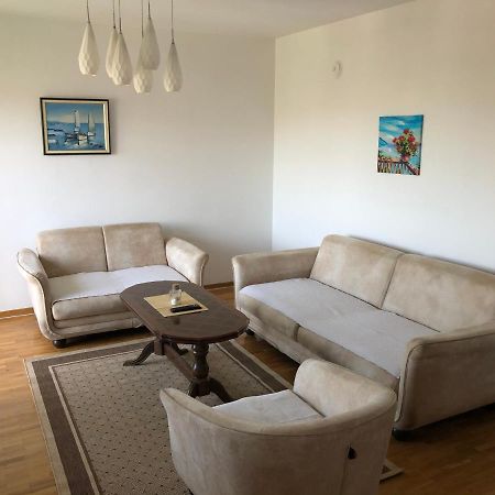 Square Apartment Podgorica Exterior photo
